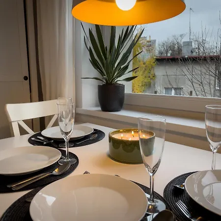 Apartament Urban Cosy No 4, Free Private Parking, Self Check-in *