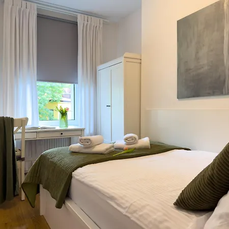 Apartment Urban No 4 - Air Condition - Garden - Free Parking Chorzów
