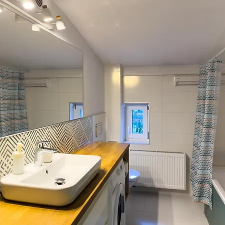 Urban No 4 - Air Condition - Garden - Free Parking Apartmán