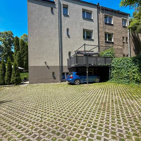 Urban No 4 - Air Condition - Garden - Free Parking *