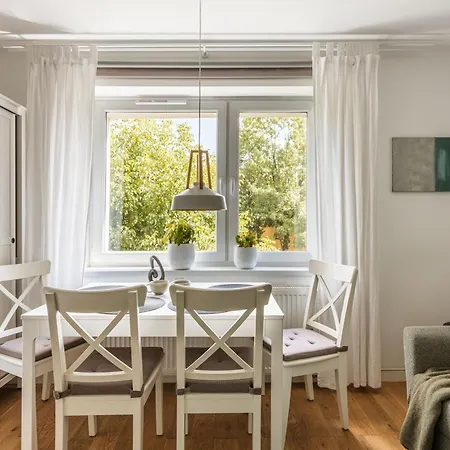 Apartment Urban No 4 - Air Condition - Garden - Free Parking