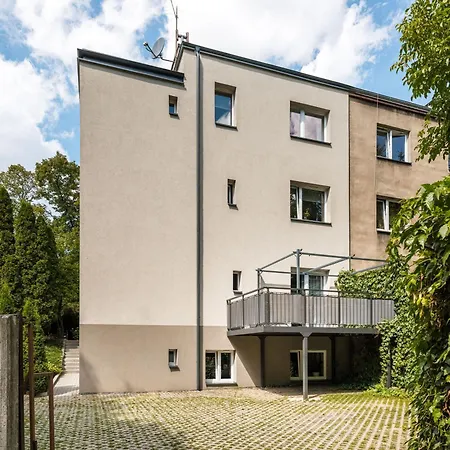 Urban No 4 - Air Condition - Garden - Free Parking