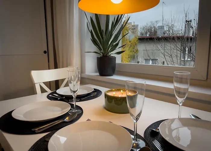 דירה Urban Cosy No 4, Free Private Parking, Self Check-in *