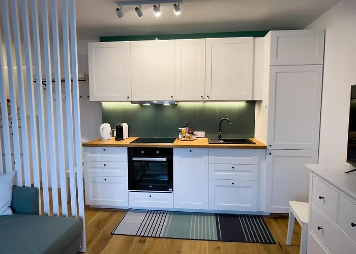 Urban Cosy No 4, Free Private Parking, Self Check-in שורזוב