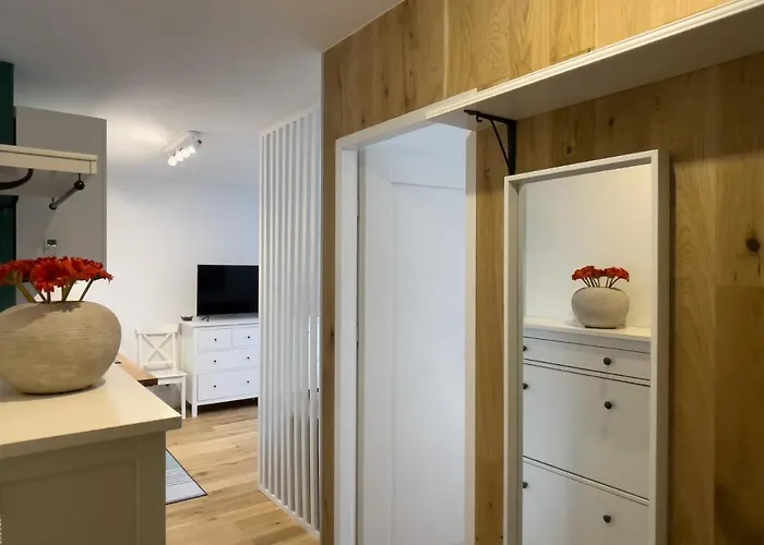 דירה Urban Cosy No 4, Free Private Parking, Self Check-in