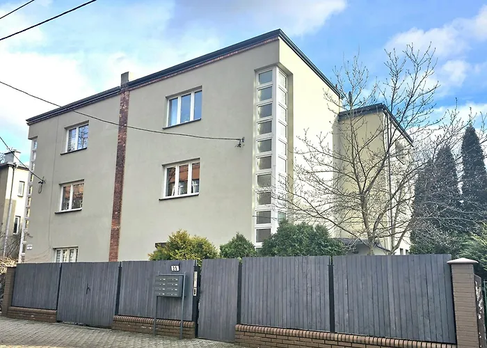 Urban Cosy No 4, Free Private Parking, Self Check-in *